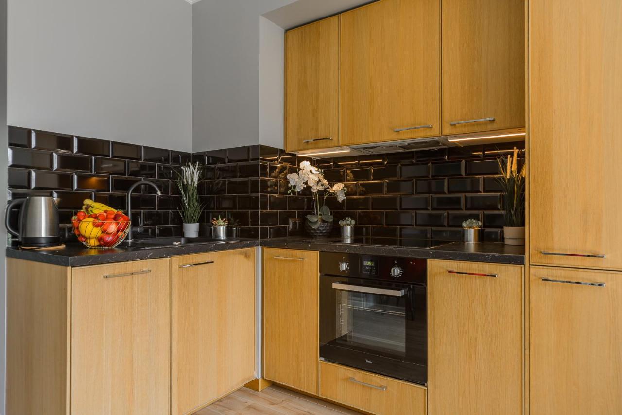 Apartment Luxury In District Of On Siedmiogrodzka Warschau