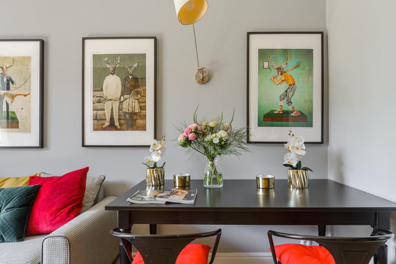 Apartment Luxury In District Of On Siedmiogrodzka Warschau
